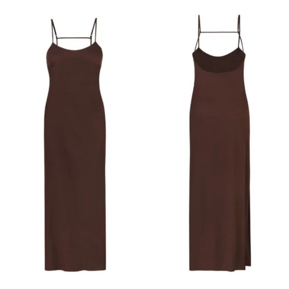SKIMS SILK LONG SLEEP SLIP M Cocoa